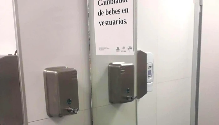 Complejo Cultural Crece Flor De Maronas Opiniones - Montevideo