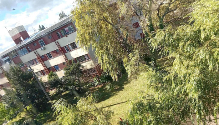 Complejo Habitacional Campo Espanol De Los Visitantes - Montevideo