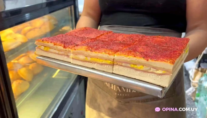 Confiteria Alhambra Videos - Montevideo