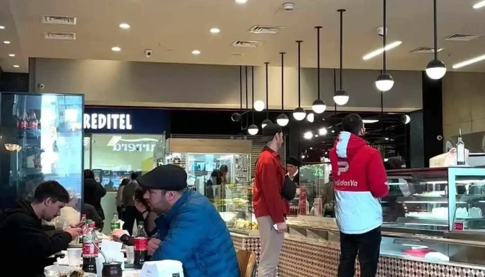 Confiteria Carrera Recientes - Montevideo