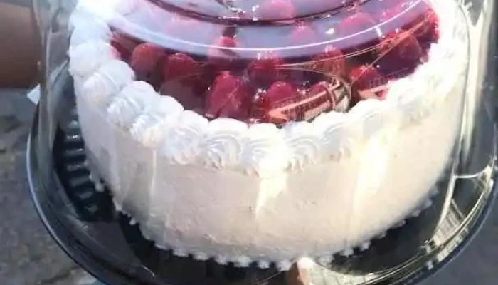 Confiteria Del Lourdes Pastel - Montevideo