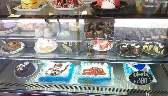 Confiteria La Reina -  Ambiente - Montevideo