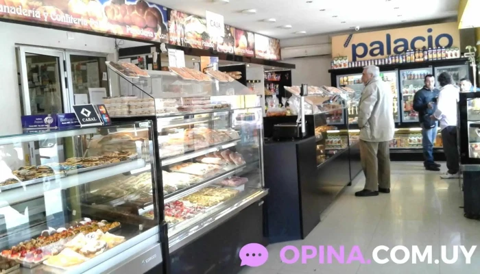 Confitería Palacio - 12800 Montevideo