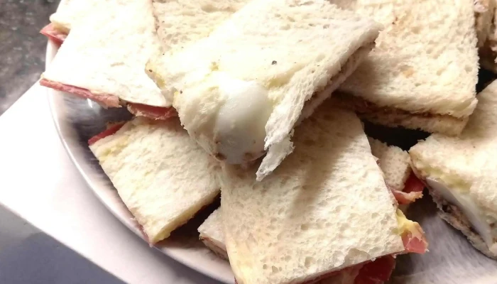 Confiteria Y Heladeria Cantegrill Comentario 3 - Montevideo