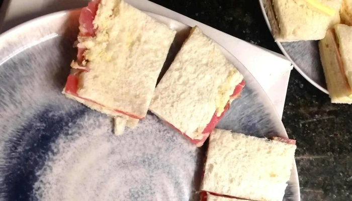 Confiteria Y Heladeria Cantegrill Comentario 6 - Montevideo