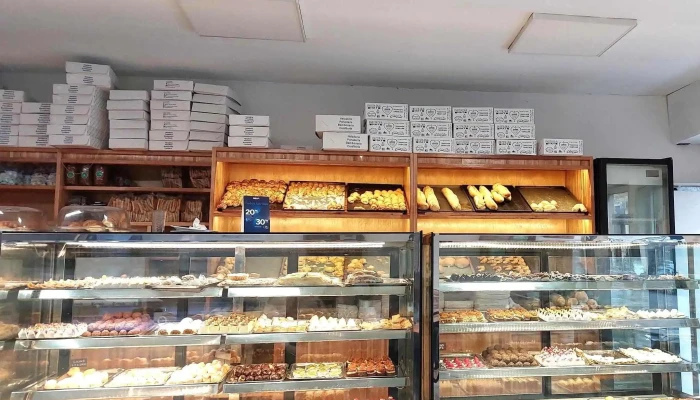 Confiteria Y Heladeria Cantegrill Comentario 9 - Montevideo