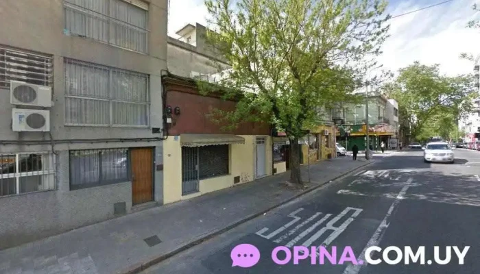 Consultorio de RedDentis 55 - Montevideo