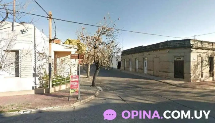 Consultorio dental Dr Fernando De Izaguirre - Paysandú