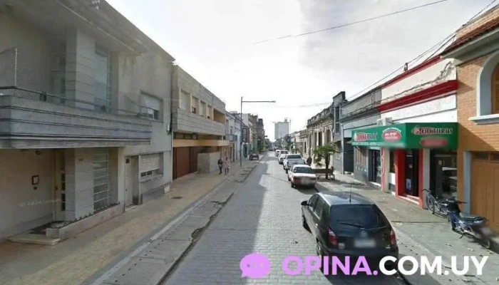 Consultorio Integrgal de la Mujer - Melo