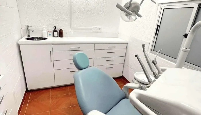 Consultorio Odontologico  Draantonella Dini Numero - Las Piedras