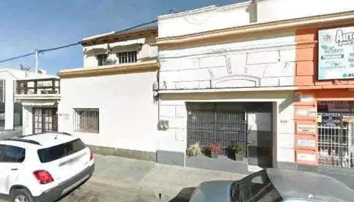 Consultorios Medicos Imhotep -  Cerca De Mideg - Minas