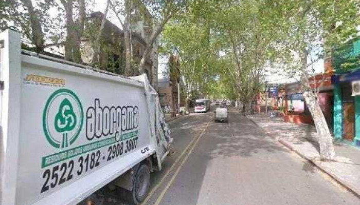 Consultorios Y Ortopedia Tcp -    Casa Central Cerca De Mideg - Montevideo