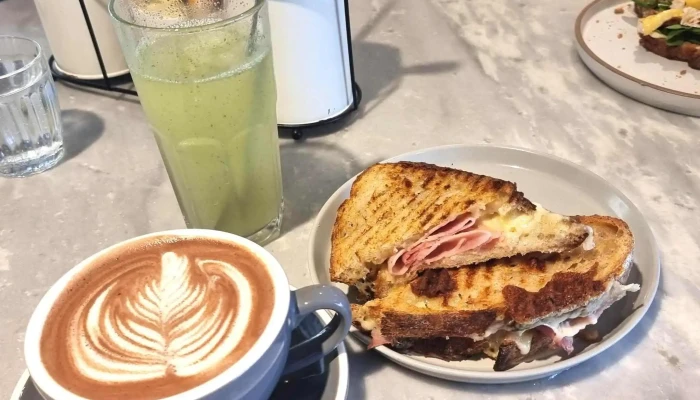 Contigo Sueno Croissant - Montevideo