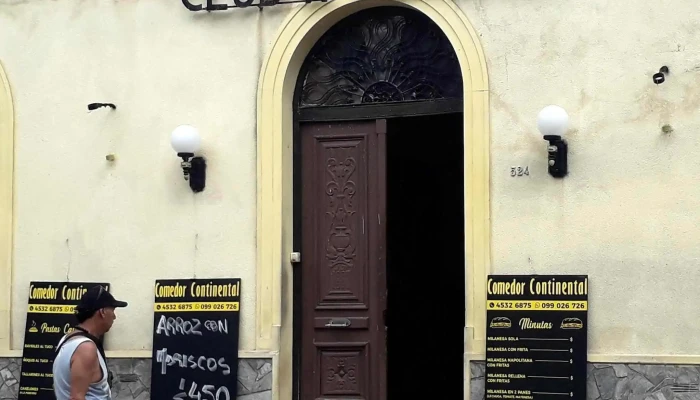 Continental -  Comentario 1 - Mercedes