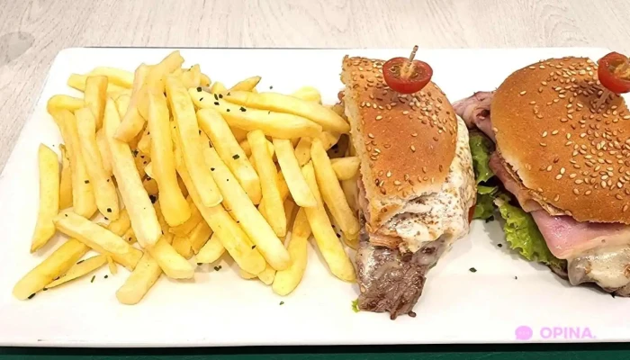 Corunesa Cafe Comidas Y Bebidas - Montevideo