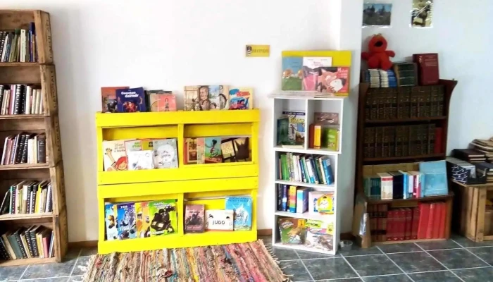 Cosako Libros -  Interior - Parque del Plata