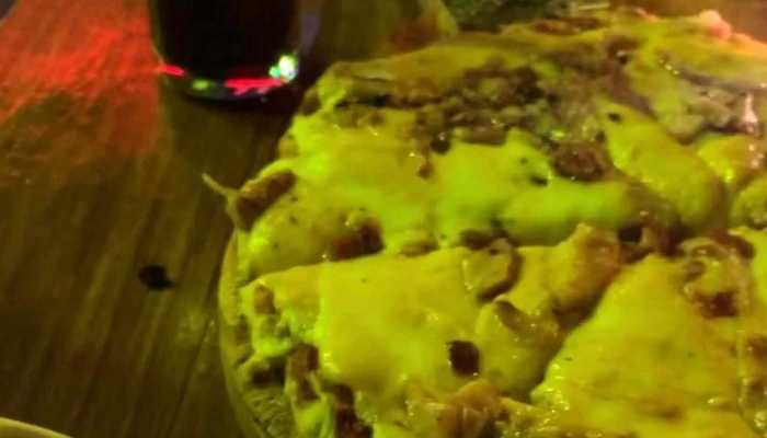 Crixo Music Bar -  Comentario 3 - Montevideo