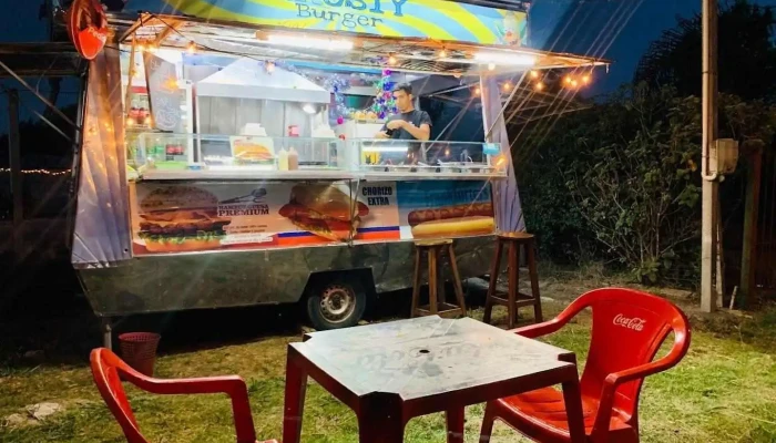 Crusty Burger -  Ambiente - Canelones