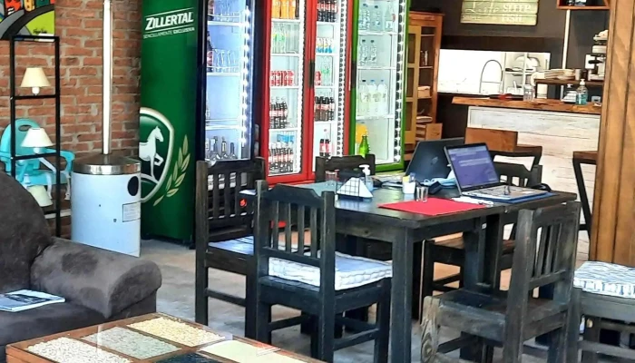 Cyrano Punta Del Este -  Comentario 4 - Punta del Este