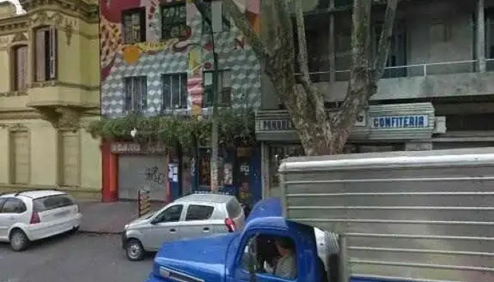 D Cafe Y Libros -  Cerca De Mideg - Montevideo