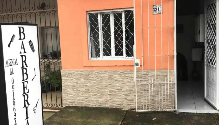 Daniel's Barber - 40000 Rivera