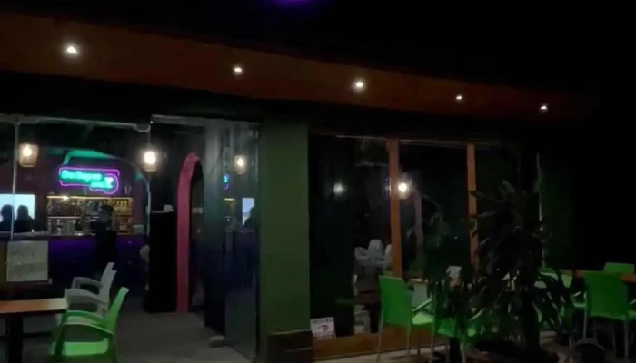 De Copas Bar -  Videos - Atlántida