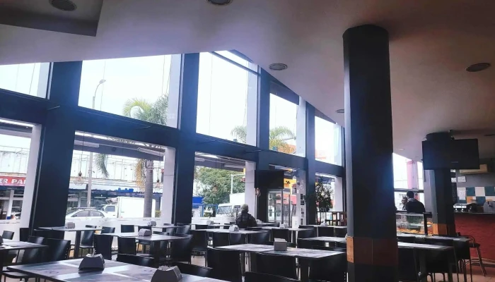 De Madrid Pando -  Ambiente - Pando