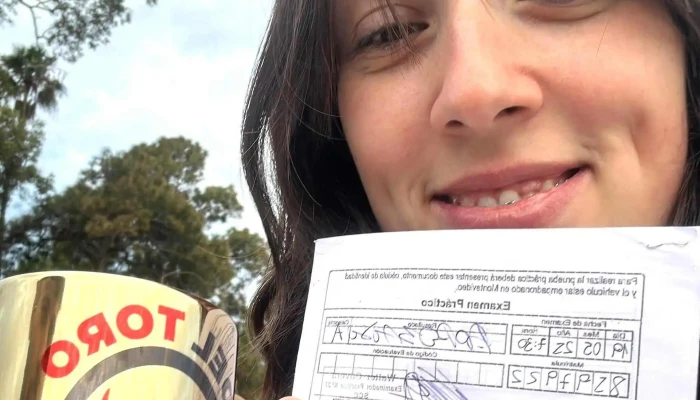 Del Toro Academia De Conducir -  Horario - Montevideo