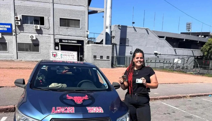 Del Toro Academia de conducir - Montevideo