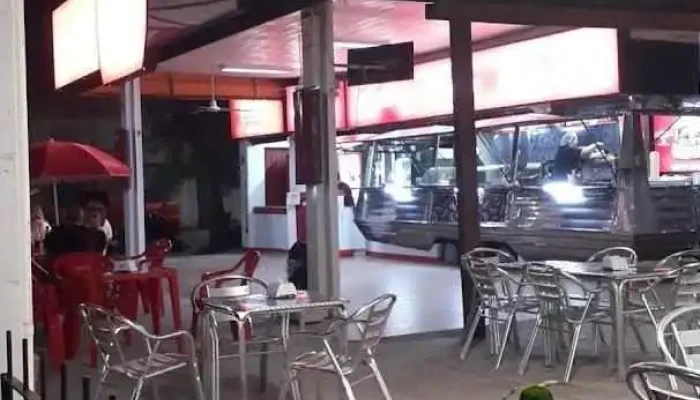Deli Burger -  Ambiente - Paysandú