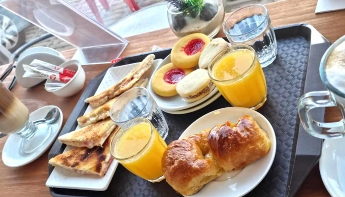 Delos Comentario 1 - Ciudad de la Costa