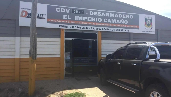 Desarmadero Camaño Cardozo - - Isolina Gomes