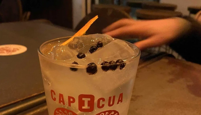 Destileria Capicua Comentario 6 - Montevideo