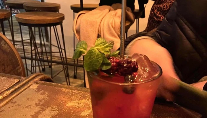 Destileria Capicua Comentario 7 - Montevideo