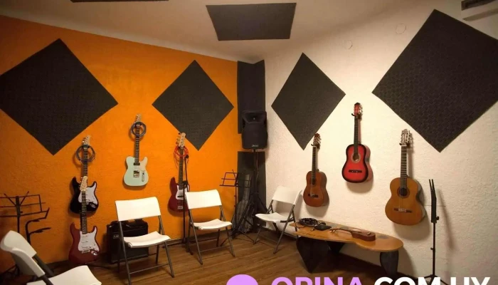 Detres   Escuela De Musica Guitarra - Montevideo