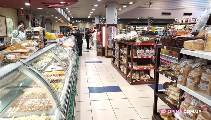 Devoto Fresh Market -  Interior - Montevideo
