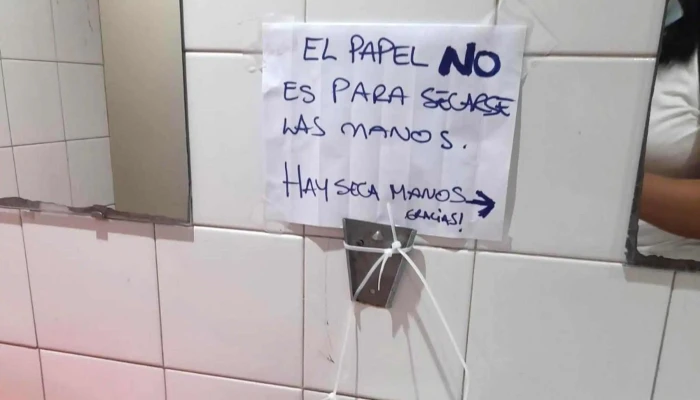 Direccion Nacional De Sanidad De Las Fuerzas Armadas Promocion - Montevideo