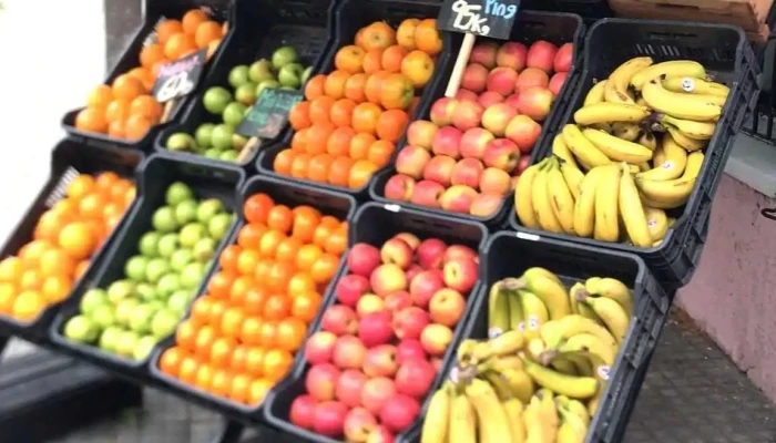 Dis - Fruta Cerró Sus Puertas - 11800 Montevideo