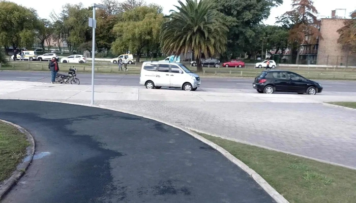 Disco Ejido -  Comentario 4 - Montevideo