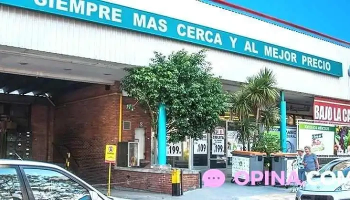 Disco Fresh Market Chucarro -  Estacionamiento - Montevideo