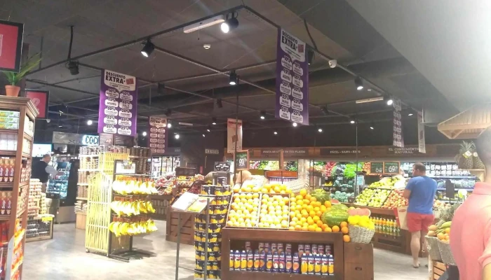 Disco Fresh Market Chucarro -  Interior - Montevideo