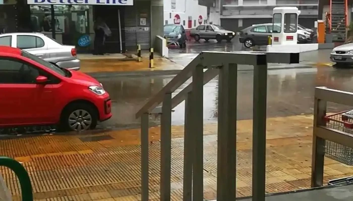 Disco Fresh Market Chucarro -  Videos - Montevideo