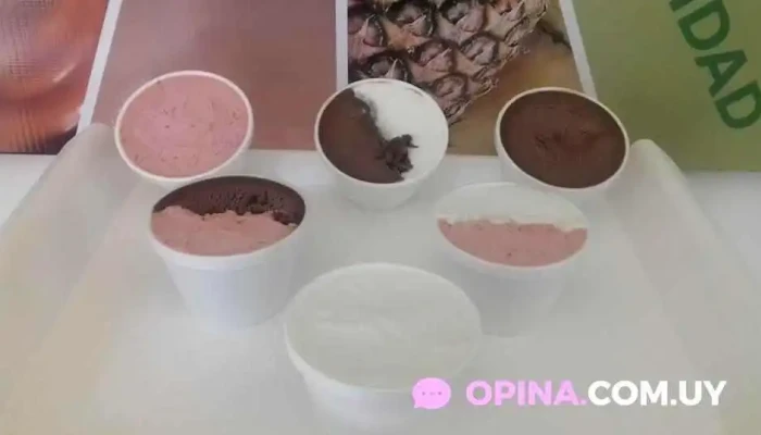 Dolce Helados -  Comidas Y Bebidas - Maldonado