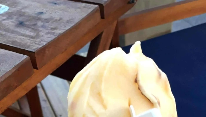 Dolcezza Gelateria -  Comentario 1 - Salto