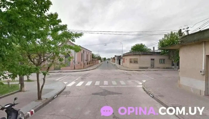 Dolores English Language Institute - Dolores