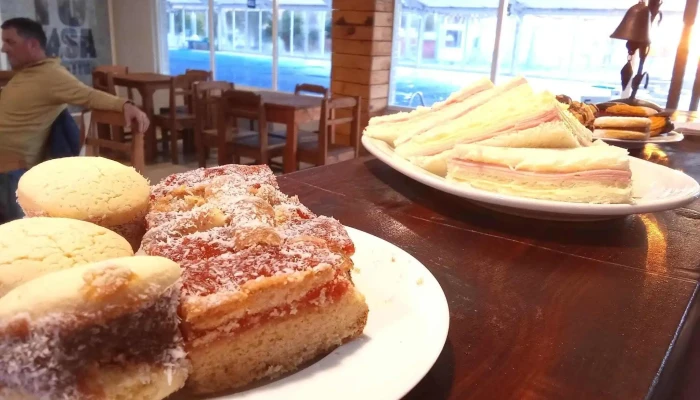 Don Bauti -  Comidas Y Bebidas - Juan L. Lacaze