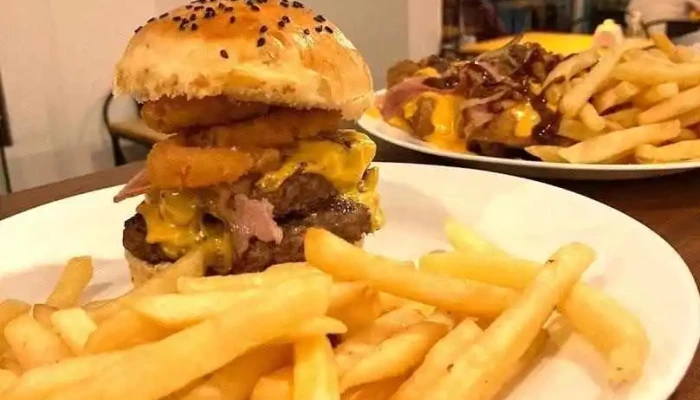 Don Hector Hamburguesa - Sol&iacute;s de Mataojo