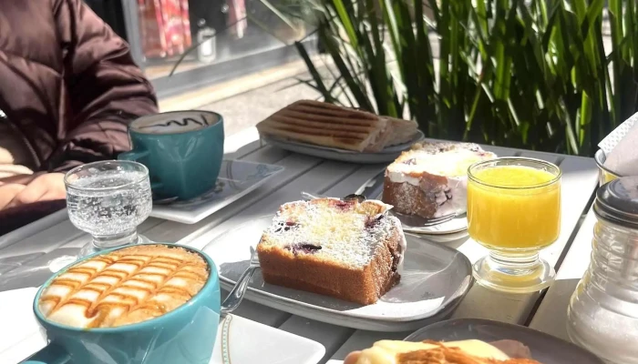 Dulce Aroma Cafeteria Comentario 4 - Montevideo