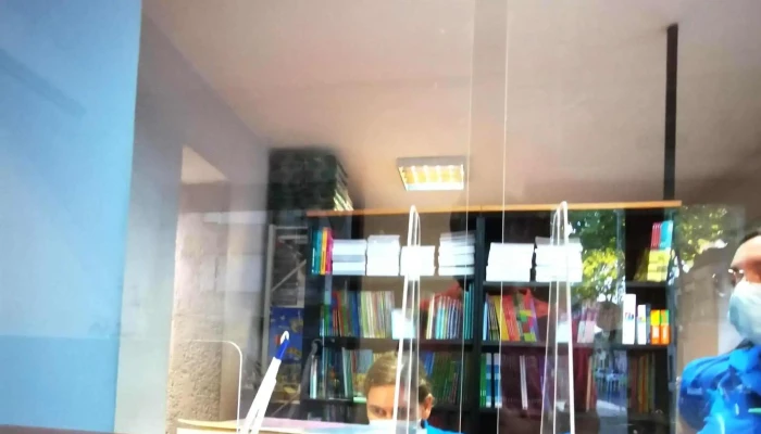 Editorial Contexto -  Zona - Montevideo