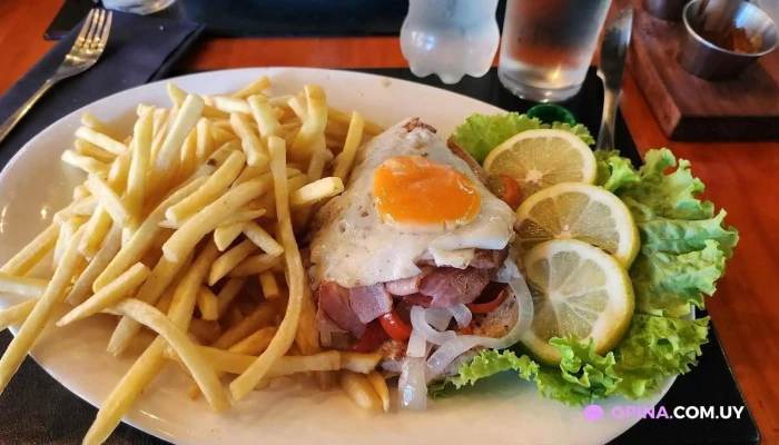 El Bodegon Comida Y Bebida - Montevideo